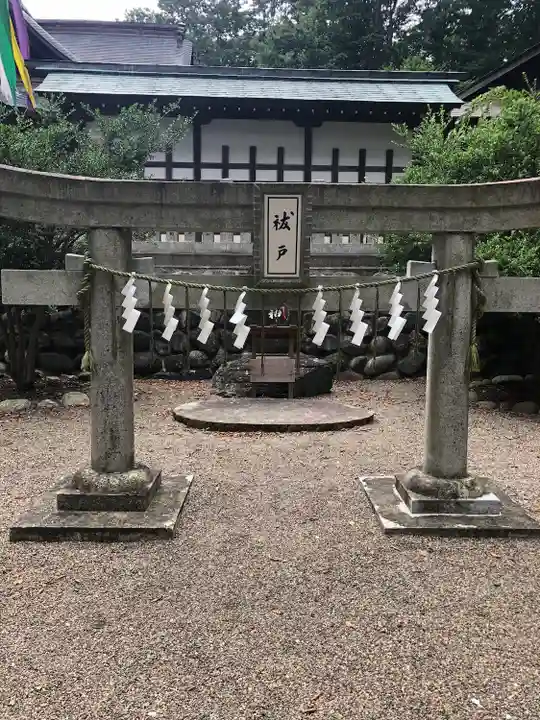 鳴雷神社(岩手県)