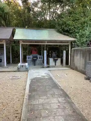 八劔神社(大森)の末社・摂社