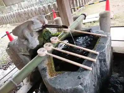 宇太水分神社（中社）の{uncategorized: "未分類", other: "その他", undefined: "問題あり", building: "その他建物", grave: "お墓", sacred_gate: "鳥居", guardian: "狛犬", statue: "像", buddha: "仏像", history: "歴史", nature: "自然", garden: "庭園", animal: "動物", pagoda: "塔", temizu: "手水舎", mountain_gate: "山門・神門", sanctuary: "本殿・本堂", subordinate: "末社・摂社", art: "芸術", scenery: "景色", jizo: "地蔵", ema: "絵馬", goshuin: "御朱印", omikuji: "おみくじ", items: "授与品その他", amulet: "お守り", goshuincho: "御朱印帳", eats: "食事", festival: "お祭り", votive_dance: "神楽", shichigosan: "七五三参", wedding: "結婚式", experience: "体験その他", initially: "初詣", around: "周辺", anti_infection: "感染症対策"}
