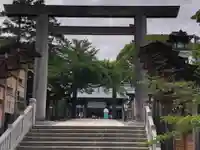 伊勢山皇大神宮の鳥居