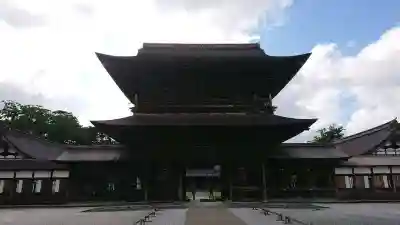 瑞龍寺の山門・神門