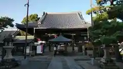 葛井寺の本殿