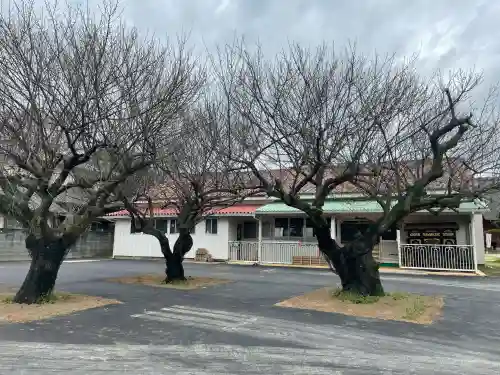 常楽寺の{uncategorized: "未分類", other: "その他", undefined: "問題あり", building: "その他建物", grave: "お墓", sacred_gate: "鳥居", guardian: "狛犬", statue: "像", buddha: "仏像", history: "歴史", nature: "自然", garden: "庭園", animal: "動物", pagoda: "塔", temizu: "手水舎", mountain_gate: "山門・神門", sanctuary: "本殿・本堂", subordinate: "末社・摂社", art: "芸術", scenery: "景色", jizo: "地蔵", ema: "絵馬", goshuin: "御朱印", omikuji: "おみくじ", items: "授与品その他", amulet: "お守り", goshuincho: "御朱印帳", eats: "食事", festival: "お祭り", votive_dance: "神楽", shichigosan: "七五三参", wedding: "結婚式", experience: "体験その他", initially: "初詣", around: "周辺", anti_infection: "感染症対策"}