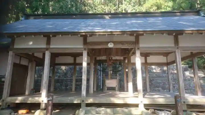佐羅早松神社の本殿・本堂