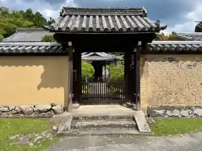 宝厳院の山門・神門