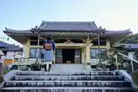 霊鷲院の本殿・本堂