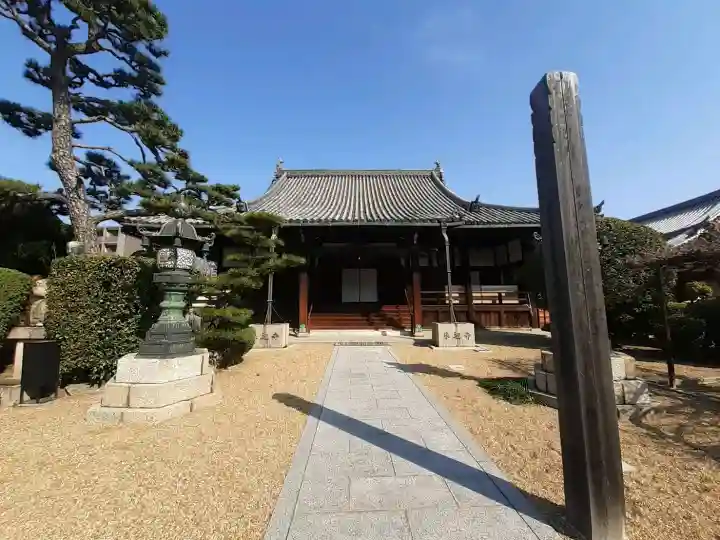 来迎寺の{uncategorized: "未分類", other: "その他", undefined: "問題あり", building: "その他建物", grave: "お墓", sacred_gate: "鳥居", guardian: "狛犬", statue: "像", buddha: "仏像", history: "歴史", nature: "自然", garden: "庭園", animal: "動物", pagoda: "塔", temizu: "手水舎", mountain_gate: "山門・神門", sanctuary: "本殿・本堂", subordinate: "末社・摂社", art: "芸術", scenery: "景色", jizo: "地蔵", ema: "絵馬", goshuin: "御朱印", omikuji: "おみくじ", items: "授与品その他", amulet: "お守り", goshuincho: "御朱印帳", eats: "食事", festival: "お祭り", votive_dance: "神楽", shichigosan: "七五三参", wedding: "結婚式", experience: "体験その他", initially: "初詣", around: "周辺", anti_infection: "感染症対策"}