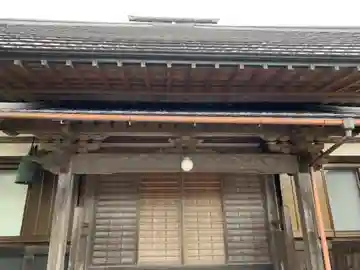 円明院の本殿・本堂