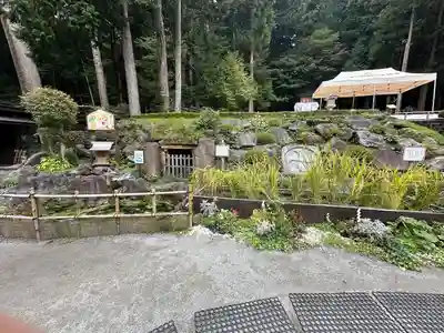 不二阿祖山太神宮(山梨県)