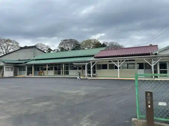 常楽寺の{uncategorized: "未分類", other: "その他", undefined: "問題あり", building: "その他建物", grave: "お墓", sacred_gate: "鳥居", guardian: "狛犬", statue: "像", buddha: "仏像", history: "歴史", nature: "自然", garden: "庭園", animal: "動物", pagoda: "塔", temizu: "手水舎", mountain_gate: "山門・神門", sanctuary: "本殿・本堂", subordinate: "末社・摂社", art: "芸術", scenery: "景色", jizo: "地蔵", ema: "絵馬", goshuin: "御朱印", omikuji: "おみくじ", items: "授与品その他", amulet: "お守り", goshuincho: "御朱印帳", eats: "食事", festival: "お祭り", votive_dance: "神楽", shichigosan: "七五三参", wedding: "結婚式", experience: "体験その他", initially: "初詣", around: "周辺", anti_infection: "感染症対策"}