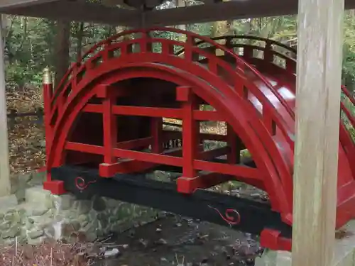 彌彦神社の庭園