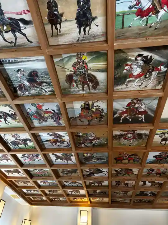 矢先稲荷神社の{uncategorized: "未分類", other: "その他", undefined: "問題あり", building: "その他建物", grave: "お墓", sacred_gate: "鳥居", guardian: "狛犬", statue: "像", buddha: "仏像", history: "歴史", nature: "自然", garden: "庭園", animal: "動物", pagoda: "塔", temizu: "手水舎", mountain_gate: "山門・神門", sanctuary: "本殿・本堂", subordinate: "末社・摂社", art: "芸術", scenery: "景色", jizo: "地蔵", ema: "絵馬", goshuin: "御朱印", omikuji: "おみくじ", items: "授与品その他", amulet: "お守り", goshuincho: "御朱印帳", eats: "食事", festival: "お祭り", votive_dance: "神楽", shichigosan: "七五三参", wedding: "結婚式", experience: "体験その他", initially: "初詣", around: "周辺", anti_infection: "感染症対策"}