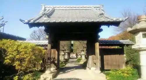 常楽寺の山門