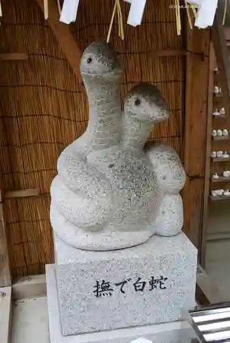 蛇窪神社の狛犬