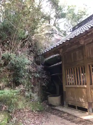 荒穂神社の本殿