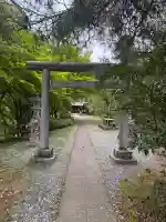 武州青梅金刀比羅神社の{uncategorized: "未分類", other: "その他", undefined: "問題あり", building: "その他建物", grave: "お墓", sacred_gate: "鳥居", guardian: "狛犬", statue: "像", buddha: "仏像", history: "歴史", nature: "自然", garden: "庭園", animal: "動物", pagoda: "塔", temizu: "手水舎", mountain_gate: "山門・神門", sanctuary: "本殿・本堂", subordinate: "末社・摂社", art: "芸術", scenery: "景色", jizo: "地蔵", ema: "絵馬", goshuin: "御朱印", omikuji: "おみくじ", items: "授与品その他", amulet: "お守り", goshuincho: "御朱印帳", eats: "食事", festival: "お祭り", votive_dance: "神楽", shichigosan: "七五三参", wedding: "結婚式", experience: "体験その他", initially: "初詣", around: "周辺", anti_infection: "感染症対策"}