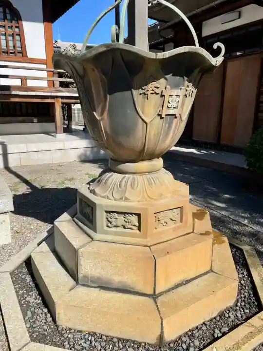 栄林寺の{uncategorized: "未分類", other: "その他", undefined: "問題あり", building: "その他建物", grave: "お墓", sacred_gate: "鳥居", guardian: "狛犬", statue: "像", buddha: "仏像", history: "歴史", nature: "自然", garden: "庭園", animal: "動物", pagoda: "塔", temizu: "手水舎", mountain_gate: "山門・神門", sanctuary: "本殿・本堂", subordinate: "末社・摂社", art: "芸術", scenery: "景色", jizo: "地蔵", ema: "絵馬", goshuin: "御朱印", omikuji: "おみくじ", items: "授与品その他", amulet: "お守り", goshuincho: "御朱印帳", eats: "食事", festival: "お祭り", votive_dance: "神楽", shichigosan: "七五三参", wedding: "結婚式", experience: "体験その他", initially: "初詣", around: "周辺", anti_infection: "感染症対策"}