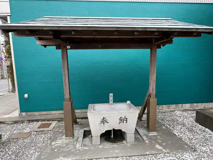 金座稲荷神社の{uncategorized: "未分類", other: "その他", undefined: "問題あり", building: "その他建物", grave: "お墓", sacred_gate: "鳥居", guardian: "狛犬", statue: "像", buddha: "仏像", history: "歴史", nature: "自然", garden: "庭園", animal: "動物", pagoda: "塔", temizu: "手水舎", mountain_gate: "山門・神門", sanctuary: "本殿・本堂", subordinate: "末社・摂社", art: "芸術", scenery: "景色", jizo: "地蔵", ema: "絵馬", goshuin: "御朱印", omikuji: "おみくじ", items: "授与品その他", amulet: "お守り", goshuincho: "御朱印帳", eats: "食事", festival: "お祭り", votive_dance: "神楽", shichigosan: "七五三参", wedding: "結婚式", experience: "体験その他", initially: "初詣", around: "周辺", anti_infection: "感染症対策"}