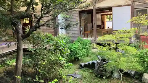 金山寺の庭園