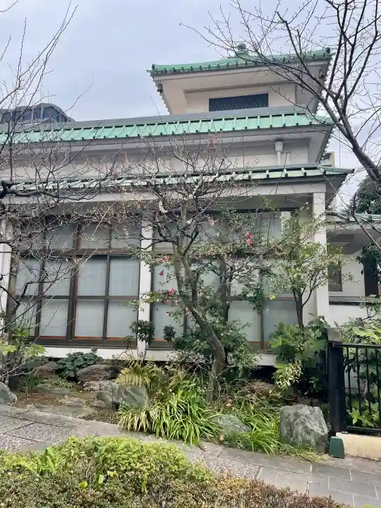 西応寺の{uncategorized: "未分類", other: "その他", undefined: "問題あり", building: "その他建物", grave: "お墓", sacred_gate: "鳥居", guardian: "狛犬", statue: "像", buddha: "仏像", history: "歴史", nature: "自然", garden: "庭園", animal: "動物", pagoda: "塔", temizu: "手水舎", mountain_gate: "山門・神門", sanctuary: "本殿・本堂", subordinate: "末社・摂社", art: "芸術", scenery: "景色", jizo: "地蔵", ema: "絵馬", goshuin: "御朱印", omikuji: "おみくじ", items: "授与品その他", amulet: "お守り", goshuincho: "御朱印帳", eats: "食事", festival: "お祭り", votive_dance: "神楽", shichigosan: "七五三参", wedding: "結婚式", experience: "体験その他", initially: "初詣", around: "周辺", anti_infection: "感染症対策"}
