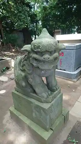 子安神社の狛犬