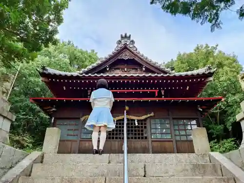 金神社の本殿