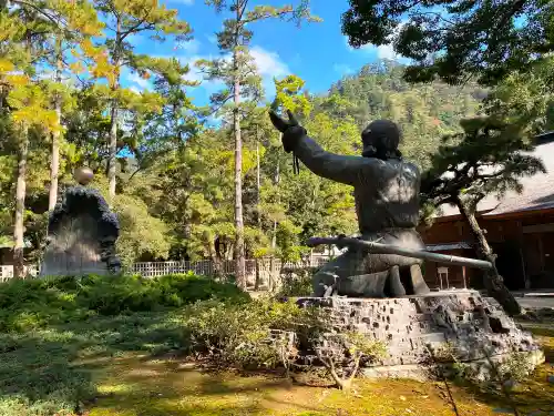 出雲大社の像