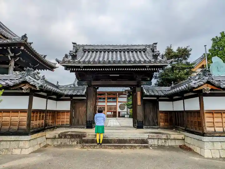 玉林寺(小牧観音)の山門・神門