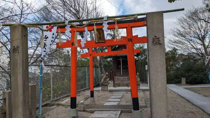 安居神社の末社・摂社