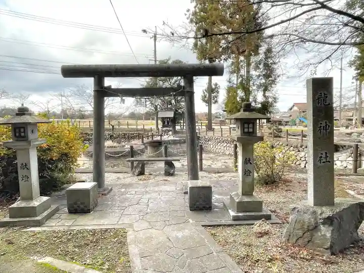龍神社(滋賀県)