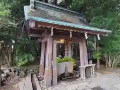 富知六所浅間神社の手水