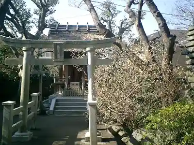 宝戒寺の鳥居