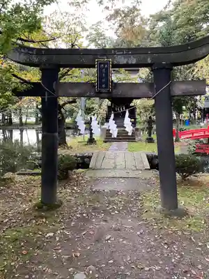鳥海月山両所宮の鳥居