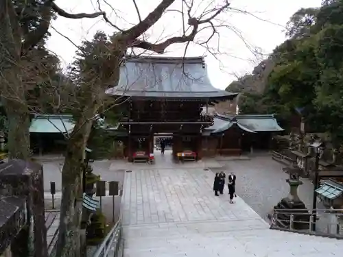 伊奈波神社の山門