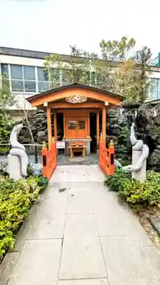 蛇窪神社の末社・摂社