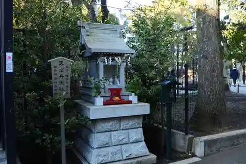 天沼弁天社（天沼八幡神社境外社）(東京都)