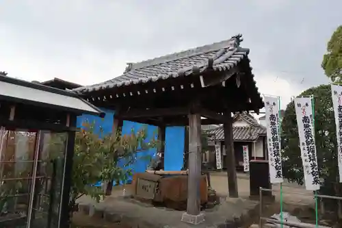 高田寺の手水舎