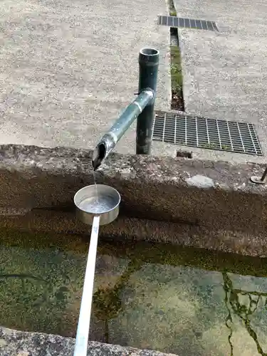 厳原八幡宮神社の手水舎
