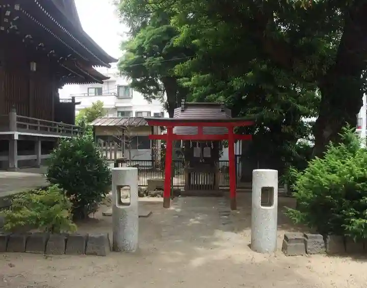 八幡橋八幡神社の末社・摂社