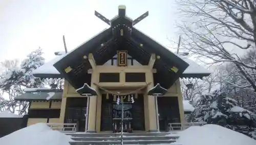 月寒神社の本殿