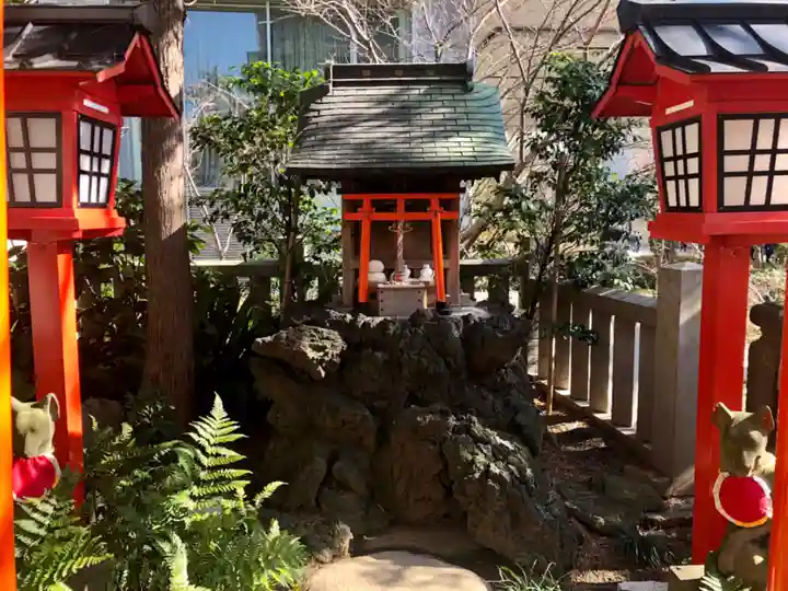 六本木天祖神社の末社・摂社