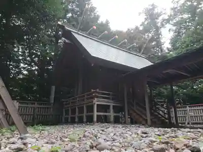 松尾神社の本殿・本堂