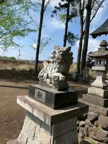 羊神社の狛犬