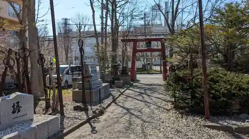 三吉神社の庭園