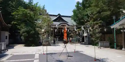 鳥越神社の庭園