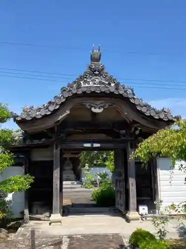 神積寺の山門