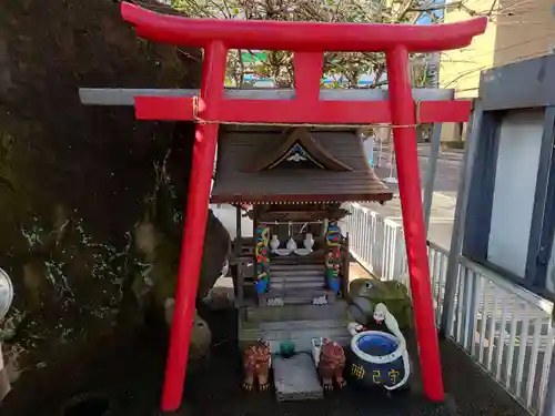 蛇幸都神社（蛇骨神社）(神奈川県)