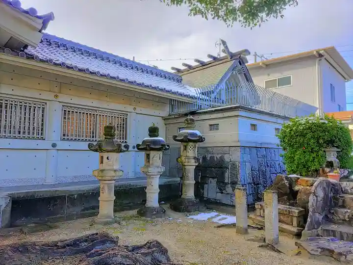 二名社(港北町)の本殿・本堂