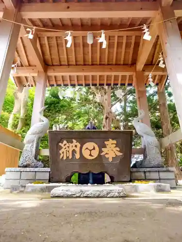 尻岸内八幡神社の手水