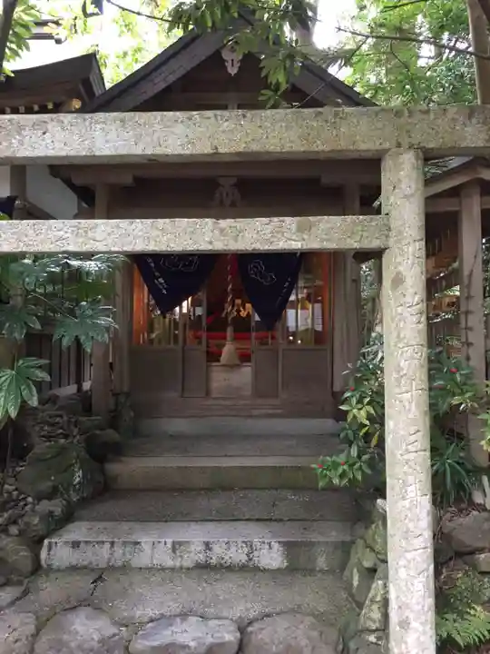 茜社の末社・摂社